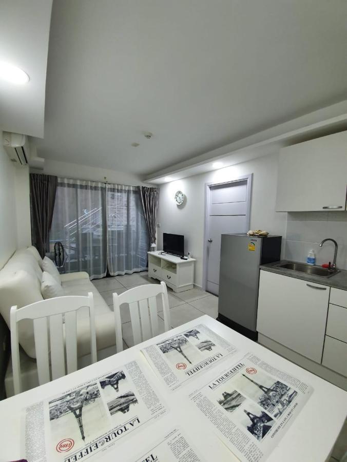 Двух-Комнатная Квартира В Кондоминимуме "Tropikal Garden" Pattaya Exterior photo