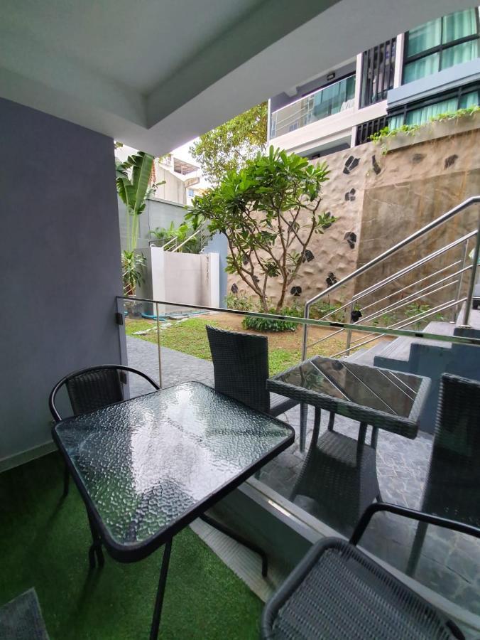 Двух-Комнатная Квартира В Кондоминимуме "Tropikal Garden" Pattaya Exterior photo